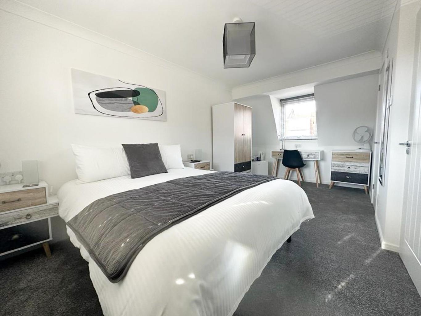 Anchorage Hotel Пул Екстериор снимка